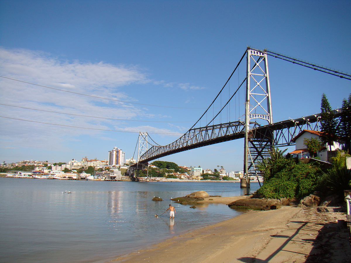 Hercilio Luz Bridge florionopolis